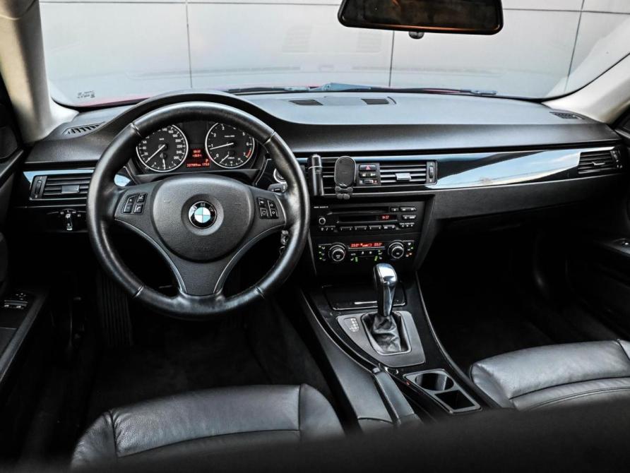BMW 3 серии V (E90/E91/E92/E93) Рестайлинг Новороссийск  - изображение 6