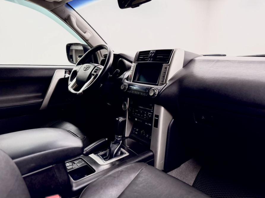 Toyota Land Cruiser Prado 150 Series Вологда  - изображение 12