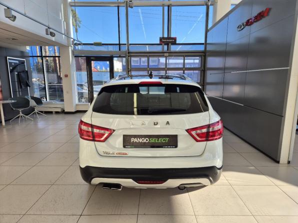 Lada (ВАЗ) Vesta I с пробегом 2021 года, цена 1 349 000 рублей, 40014 км, универсал, Автокод Объявления