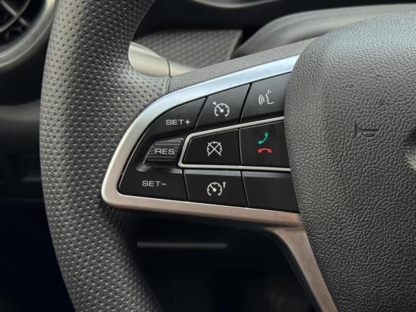 Lada (ВАЗ) Iskra с пробегом 2025 года, цена 1 399 000 рублей, 8594 км, седан, Автокод Объявления