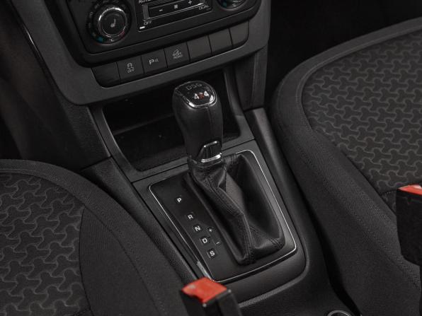 Skoda Yeti I Рестайлинг с пробегом 2014 года, цена 1 049 000 рублей, 200000 км, внедорожник, Автокод Объявления