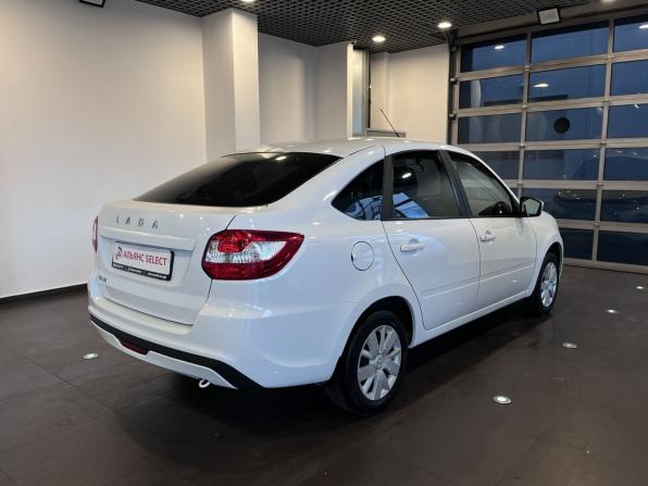 Lada (ВАЗ) Granta I Рестайлинг с пробегом 2023 года, цена 820 000 рублей, 49172 км, лифтбек, Автокод Объявления