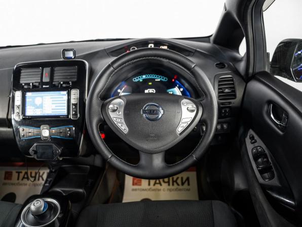 Nissan Leaf I (ZE0/AZE0) с пробегом 2014 года, цена 865 000 рублей, 77727 км, хэтчбек, Автокод Объявления