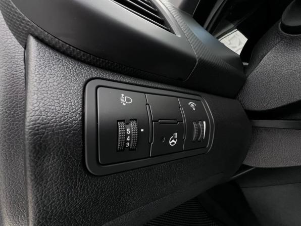 Hyundai Solaris I Рестайлинг с пробегом 2015 года, цена 1 090 000 рублей, 97970 км, хэтчбек, Автокод Объявления