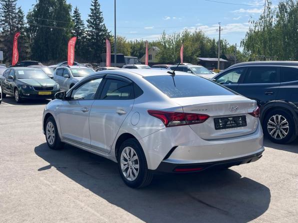 Hyundai Solaris II с пробегом 2020 года, цена 1 400 000 рублей, 164000 км, седан, Автокод Объявления