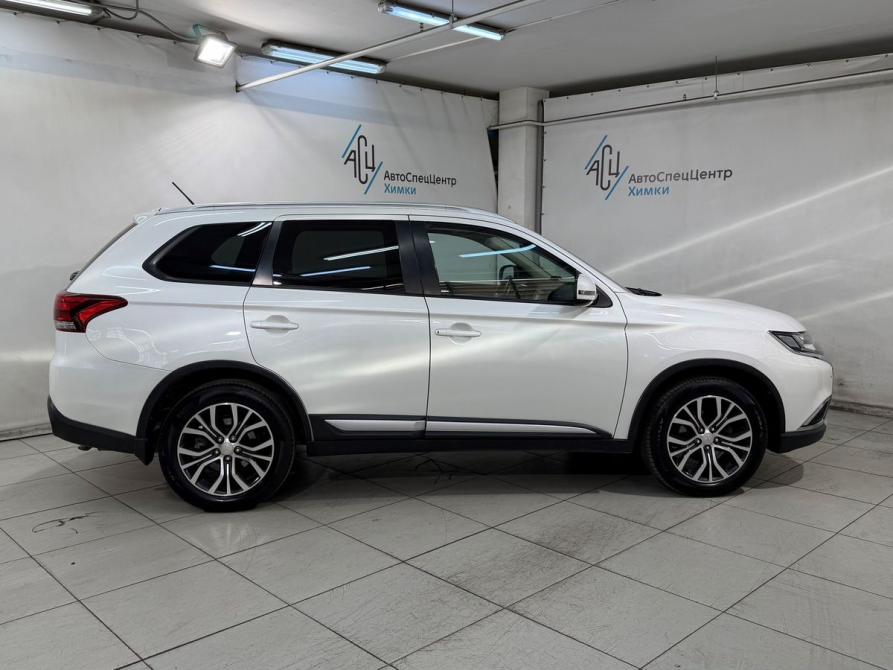 Mitsubishi Outlander III Рестайлинг 2 Химки  - изображение 7