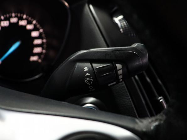 Ford Focus III с пробегом 2012 года, цена 899 000 рублей, 204528 км, седан, Автокод Объявления