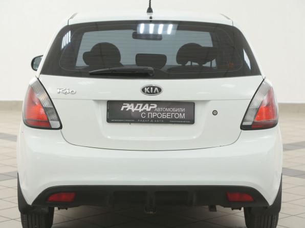 Kia Rio II Рестайлинг с пробегом 2011 года, цена 407 000 рублей, 111600 км, хэтчбек, Автокод Объявления