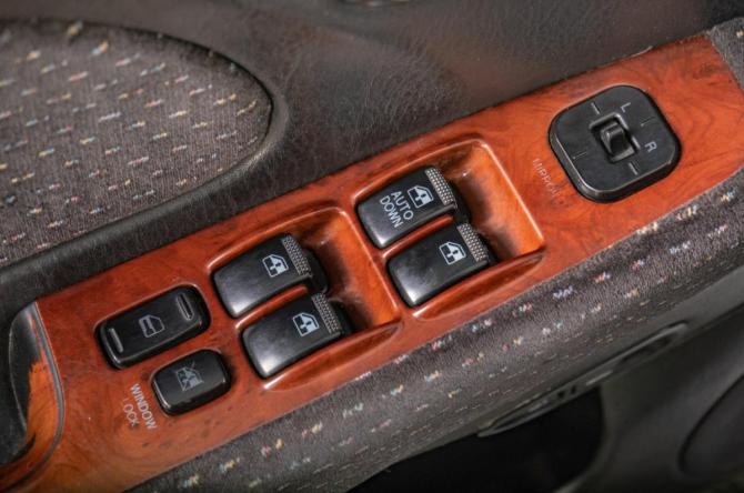 Hyundai Sonata IV (EF) Рестайлинг с пробегом 2007 года, цена 679 000 рублей, 298430 км, седан, Автокод Объявления