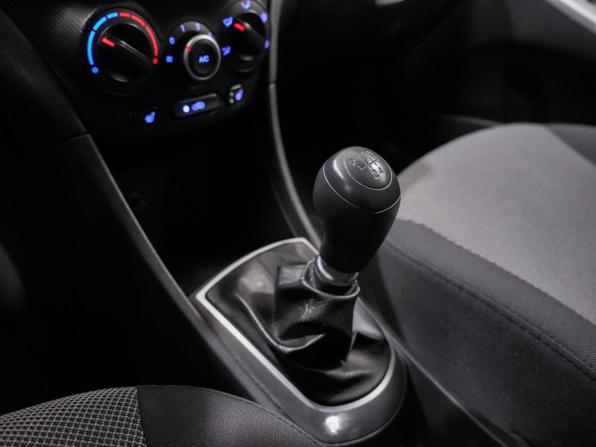 Hyundai Solaris I с пробегом 2013 года, цена 825 000 рублей, 143039 км, седан, Автокод Объявления