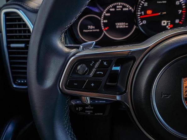 Porsche Cayenne III с пробегом 2018 года, цена 5 380 000 рублей, 130684 км, внедорожник, Автокод Объявления