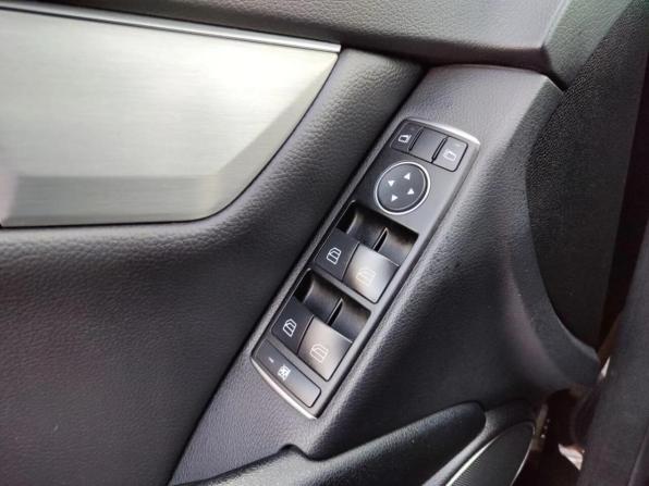 Mercedes-Benz C-Класс III (W204) Рестайлинг с пробегом 2013 года, цена 1 508 000 рублей, 178612 км, седан, Автокод Объявления