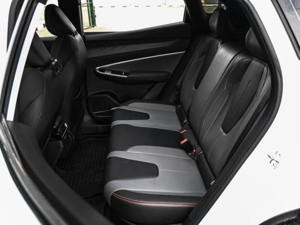 Geely Atlas II с пробегом 2023 года, цена 2 389 000 рублей, 23810 км, внедорожник, Автокод Объявления