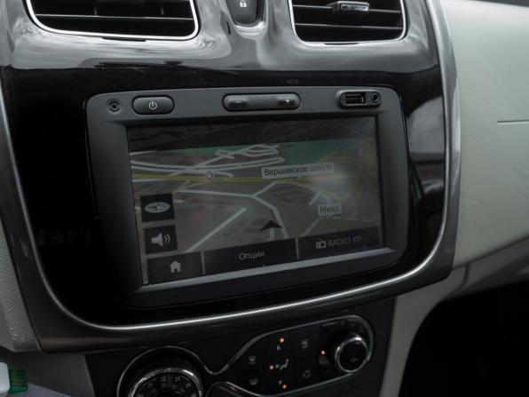 Renault Logan II с пробегом 2014 года, цена 730 000 рублей, 90377 км, седан, Автокод Объявления