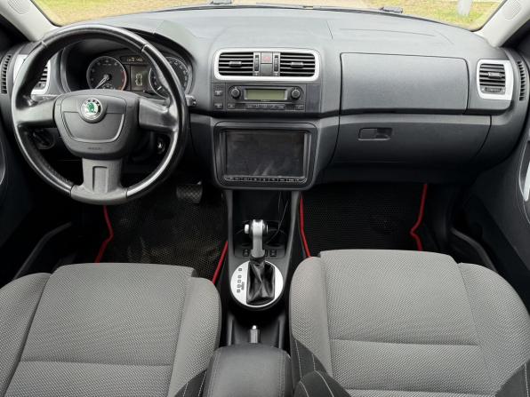Skoda Fabia II с пробегом 2010 года, цена 621 000 рублей, 112110 км, хэтчбек, Автокод Объявления