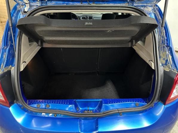 Renault Sandero II с пробегом 2014 года, цена 660 000 рублей, 125000 км, хэтчбек, Автокод Объявления