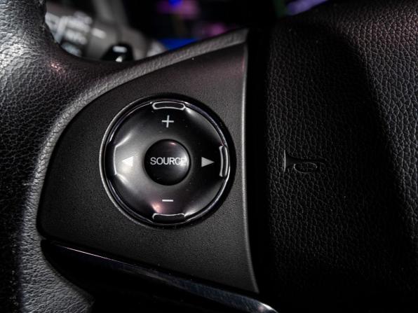 Honda Vezel I с пробегом 2014 года, цена 1 520 000 рублей, 148150 км, внедорожник, Автокод Объявления