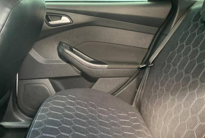 Ford Focus III Рестайлинг с пробегом 2018 года, цена 935 000 рублей, 232182 км, хэтчбек, Автокод Объявления