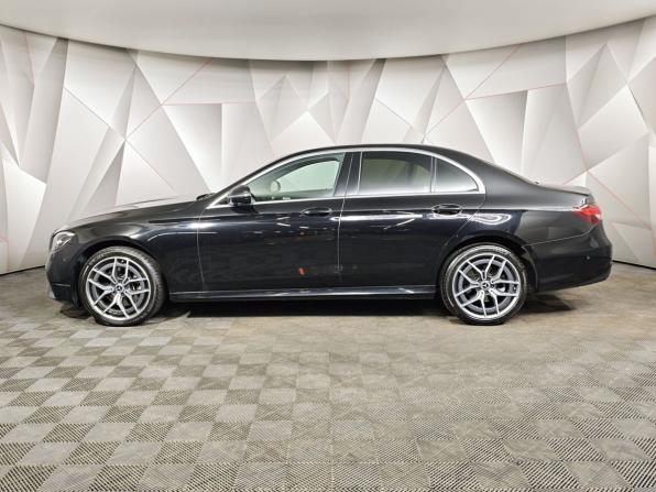 Mercedes-Benz E-Класс V (W213 S213 C238) Рестайлинг с пробегом 2021 года, цена 4 400 000 рублей, 45301 км, седан, Автокод Объявления