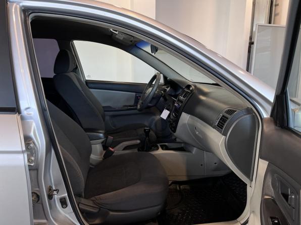 Kia Cerato I с пробегом 2006 года, цена 262 000 рублей, 250377 км, хэтчбек, Автокод Объявления