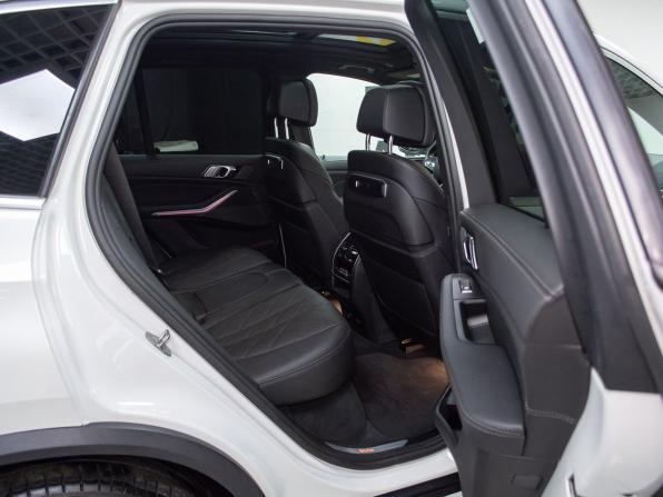 BMW X5 IV (G05/G18) Рестайлинг с пробегом 2023 года, цена 9 999 000 рублей, 73240 км, внедорожник, Автокод Объявления
