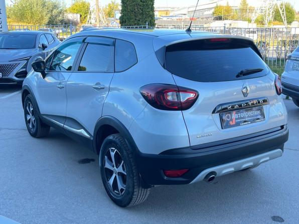 Renault Kaptur I с пробегом 2019 года, цена 1 490 000 рублей, 57421 км, внедорожник, Автокод Объявления