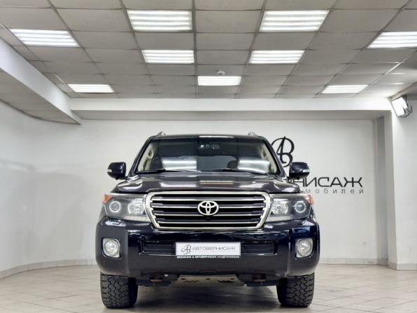 Toyota Land Cruiser 200 Series Рестайлинг 1 с пробегом 2014 года, цена 3 680 000 рублей, 253318 км, внедорожник, Автокод Объявления