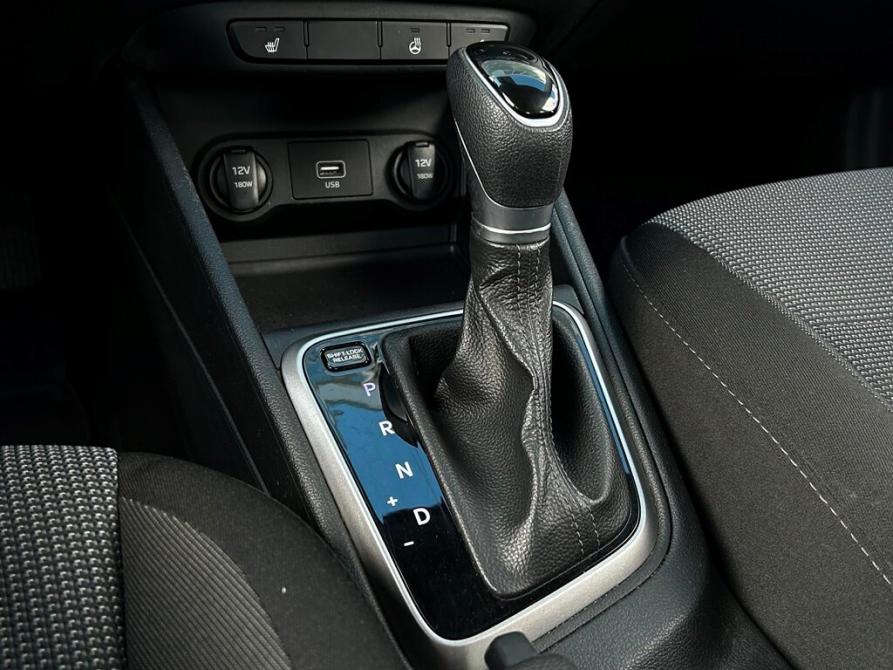 Hyundai Solaris II Санкт-Петербург  - изображение 15