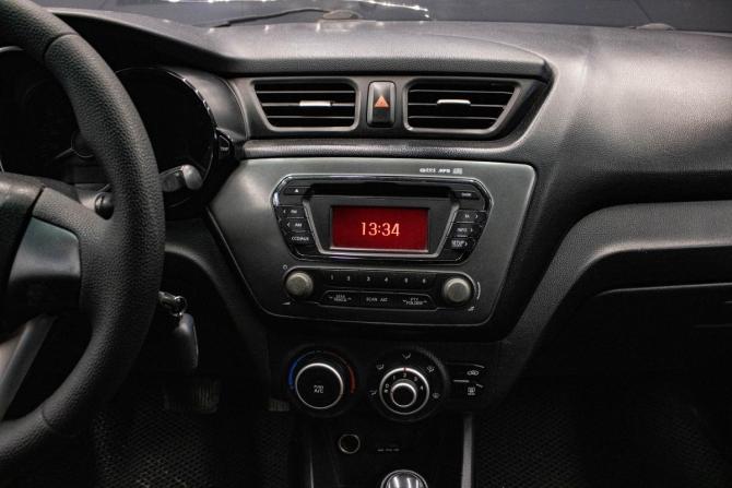 Kia Rio III с пробегом 2012 года, цена 659 000 рублей, 206562 км, хэтчбек, Автокод Объявления