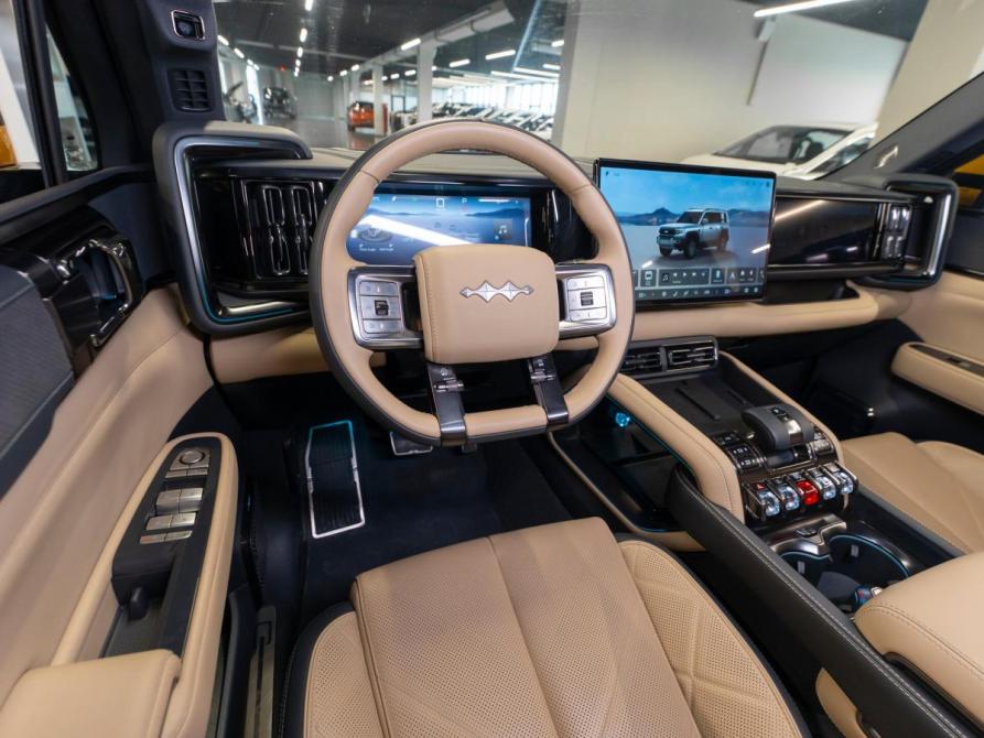 BYD FangChengBao Leopard 5 I Москва  - изображение 7