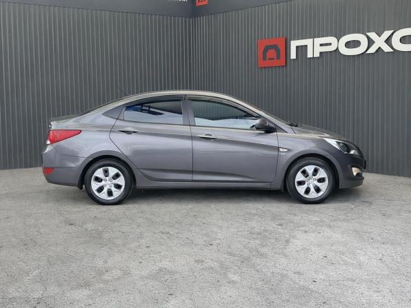 Hyundai Solaris I Рестайлинг с пробегом 2014 года, цена 937 000 рублей, 153334 км, седан, Автокод Объявления