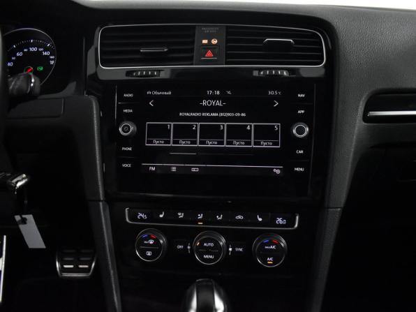 Volkswagen Golf GTI VII с пробегом 2015 года, цена 2 150 000 рублей, 210616 км, хэтчбек, Автокод Объявления