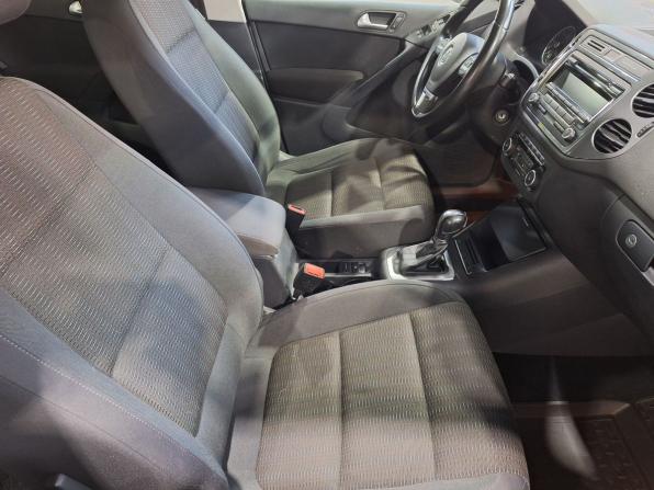 Volkswagen Tiguan I Рестайлинг с пробегом 2012 года, цена 1 049 000 рублей, 204321 км, внедорожник, Автокод Объявления