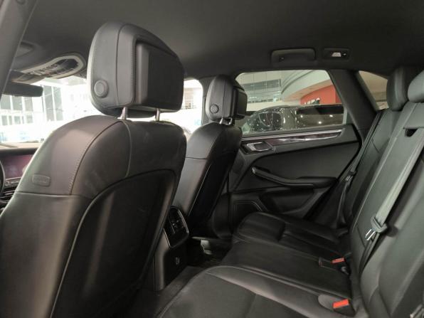 Porsche Macan I Рестайлинг с пробегом 2019 года, цена 4 500 000 рублей, 118390 км, внедорожник, Автокод Объявления