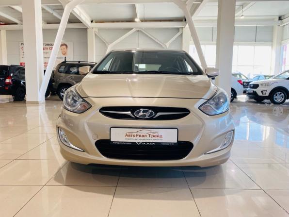 Hyundai Solaris I с пробегом 2011 года, цена 950 000 рублей, 103000 км, хэтчбек, Автокод Объявления