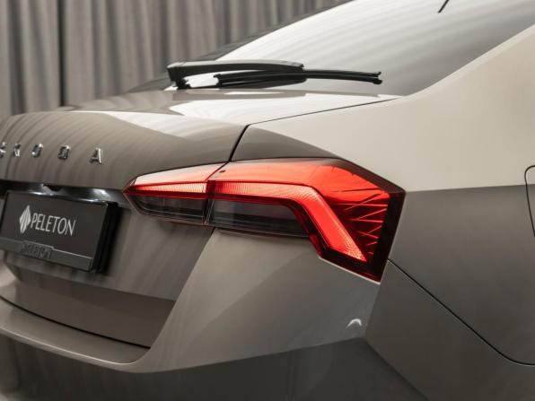 Skoda Rapid II с пробегом 2021 года, цена 1 740 000 рублей, 68861 км, лифтбек, Автокод Объявления