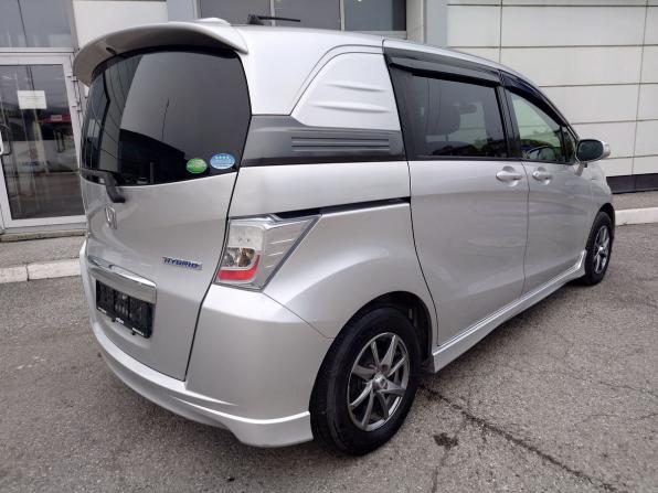 Honda Freed I Рестайлинг с пробегом 2014 года, цена 1 000 000 рублей, 172513 км, компактвэн, Автокод Объявления