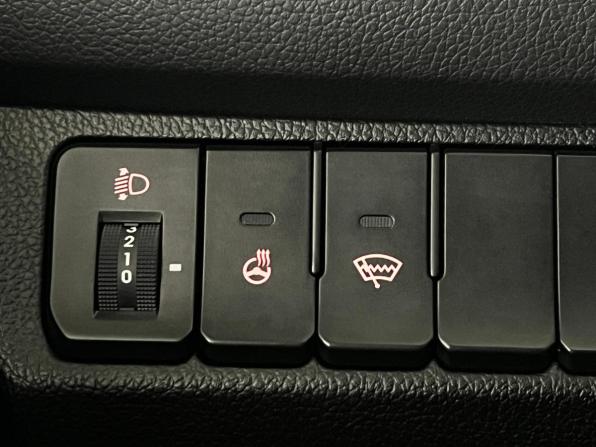 Kia Rio III Рестайлинг с пробегом 2017 года, цена 941 000 рублей, 172746 км, седан, Автокод Объявления