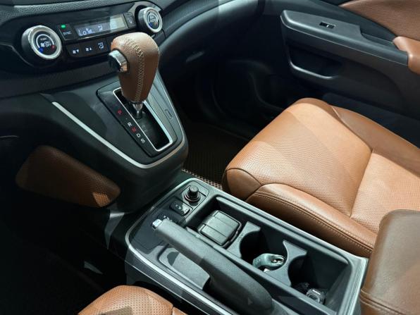 Honda CR-V IV Рестайлинг с пробегом 2015 года, цена 1 950 000 рублей, 220000 км, внедорожник, Автокод Объявления