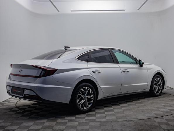 Hyundai Sonata VIII (DN8) с пробегом 2022 года, цена 2 090 000 рублей, 103725 км, седан, Автокод Объявления