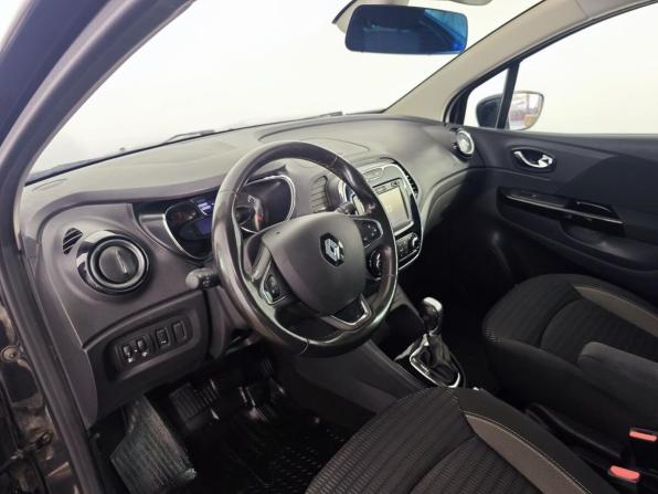 Renault Kaptur I с пробегом 2017 года, цена 1 221 000 рублей, 129140 км, внедорожник, Автокод Объявления