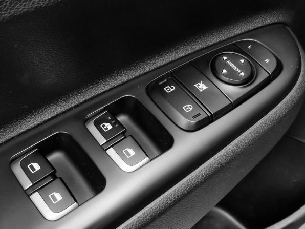 Kia Rio IV с пробегом 2019 года, цена 1 599 000 рублей, 71687 км, седан, Автокод Объявления