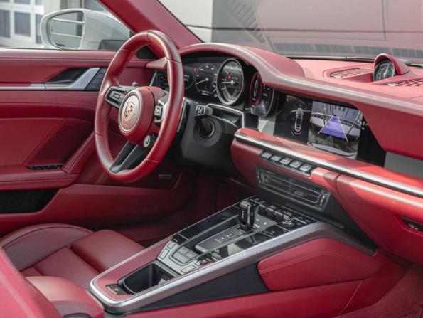 Porsche 911 VIII (992) с пробегом 2022 года, цена 18 200 000 рублей, 29460 км, купе, Автокод Объявления