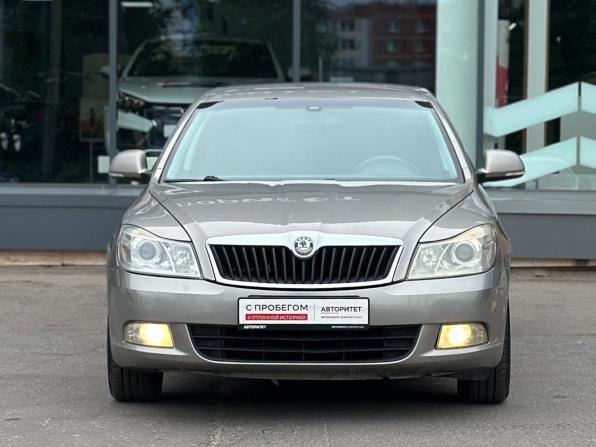 Skoda Octavia II (A5) Рестайлинг с пробегом 2013 года, цена 739 000 рублей, 235124 км, лифтбек, Автокод Объявления