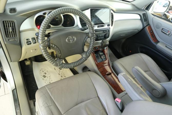 Toyota Highlander I (XU20) Рестайлинг с пробегом 2005 года, цена 1 099 000 рублей, 400000 км, внедорожник, Автокод Объявления