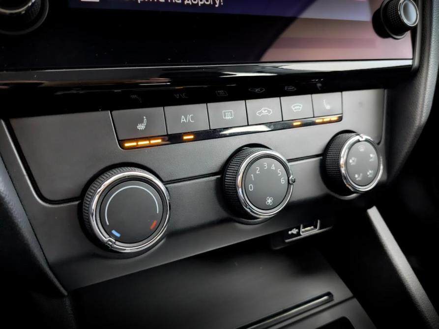 Skoda Octavia III (A7) Рестайлинг Москва  - изображение 27