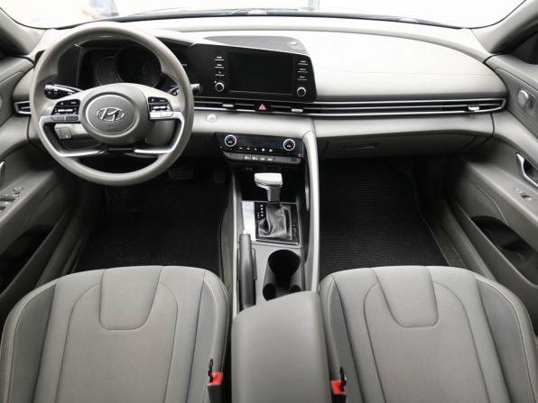 Hyundai Elantra VII (CN7) с пробегом 2022 года, цена 2 160 000 рублей, 54510 км, седан, Автокод Объявления