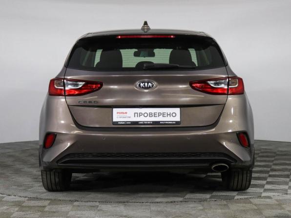 Kia Ceed III с пробегом 2019 года, цена 1 500 000 рублей, 160480 км, хэтчбек, Автокод Объявления