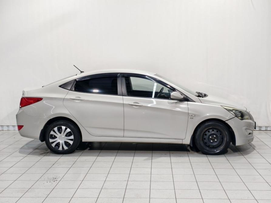 Hyundai Solaris I Рестайлинг Курск  - изображение 4