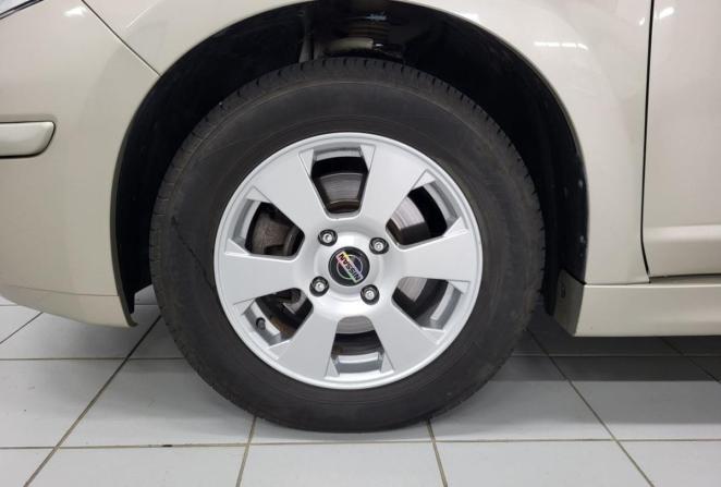 Nissan Tiida I Рестайлинг с пробегом 2013 года, цена 995 000 рублей, 87981 км, седан, Автокод Объявления